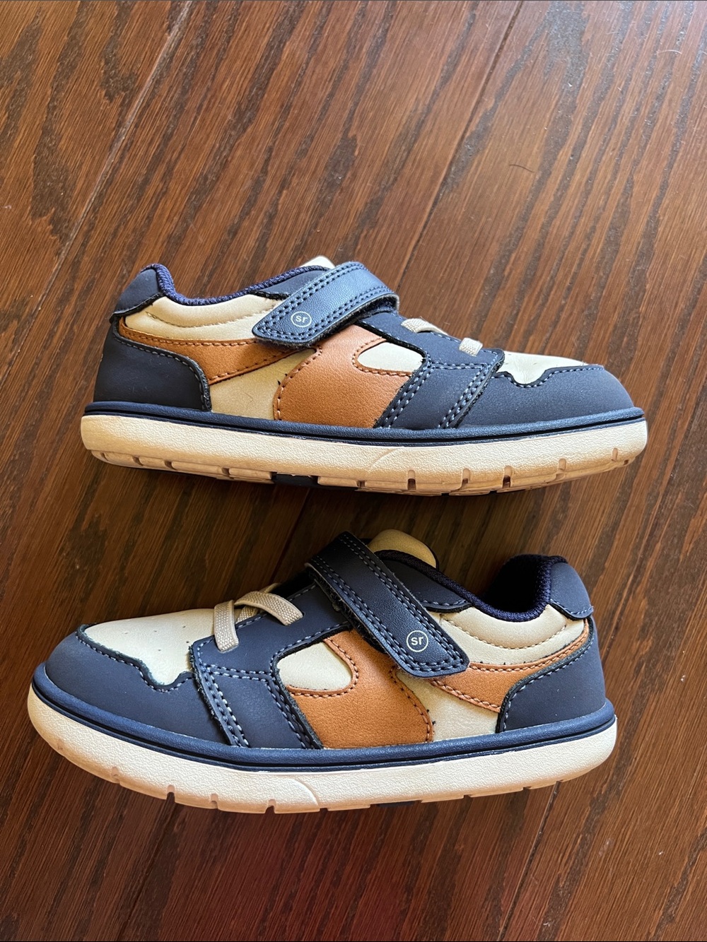 Stride Rite London Sneakers for Boys - Picture 5 of 10